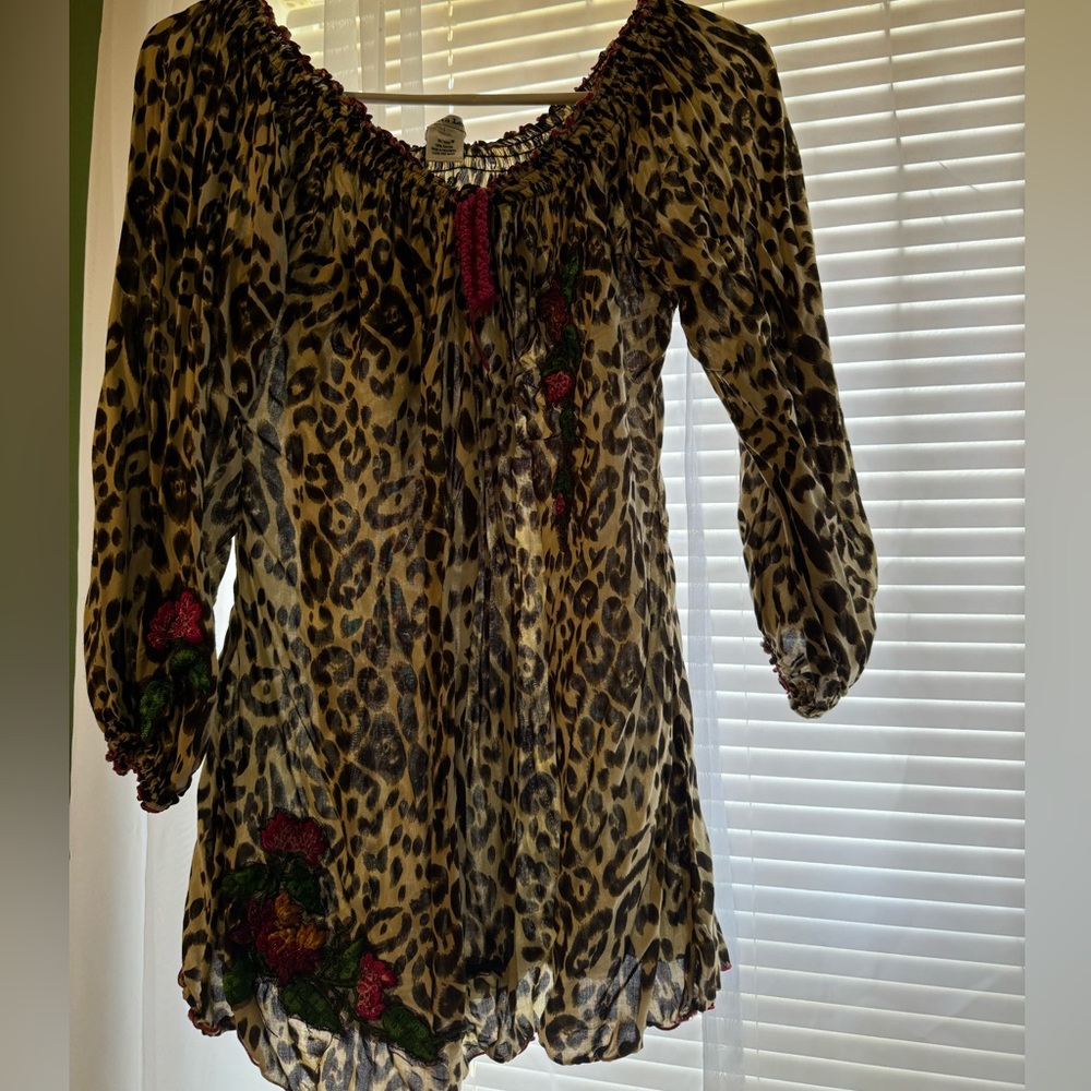 krista lee long sleeve